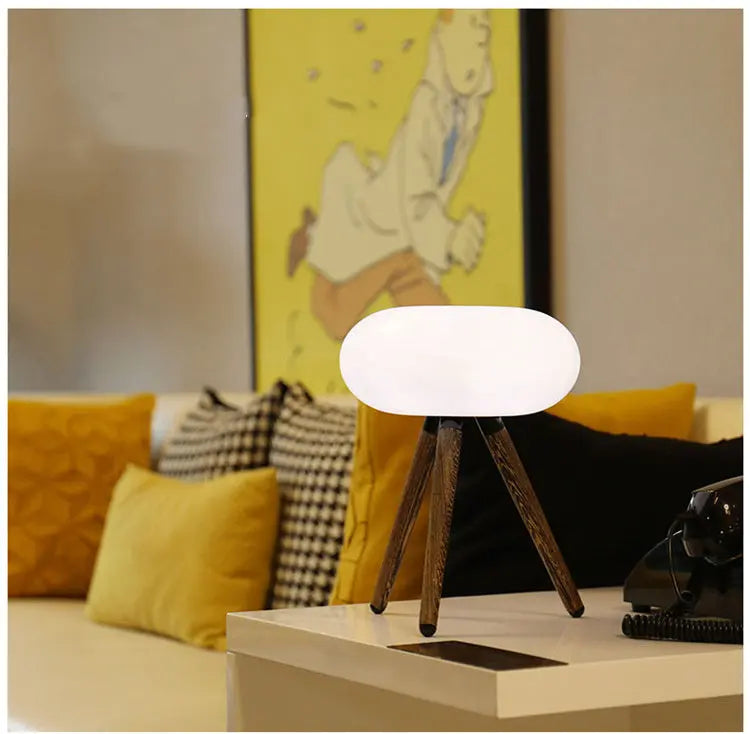 Smart lamp - LED activated bedside or desk lamp Trendarium