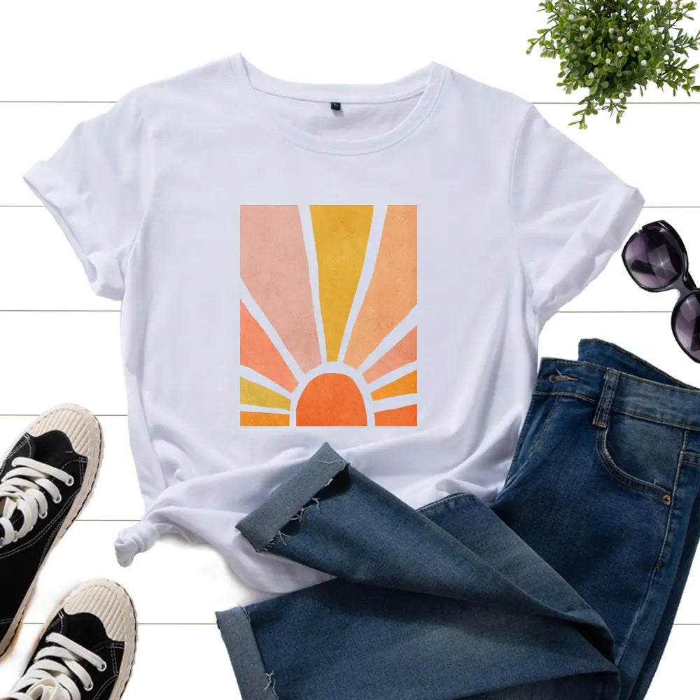 Sunrise Glow Retro Tee – Soft Cotton Graphic Shirt Trendarium