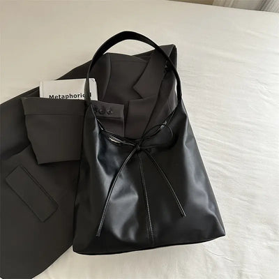 Fashionable Stylish Shoulder Texture Large Capacity Niche Design Bag Trendarium