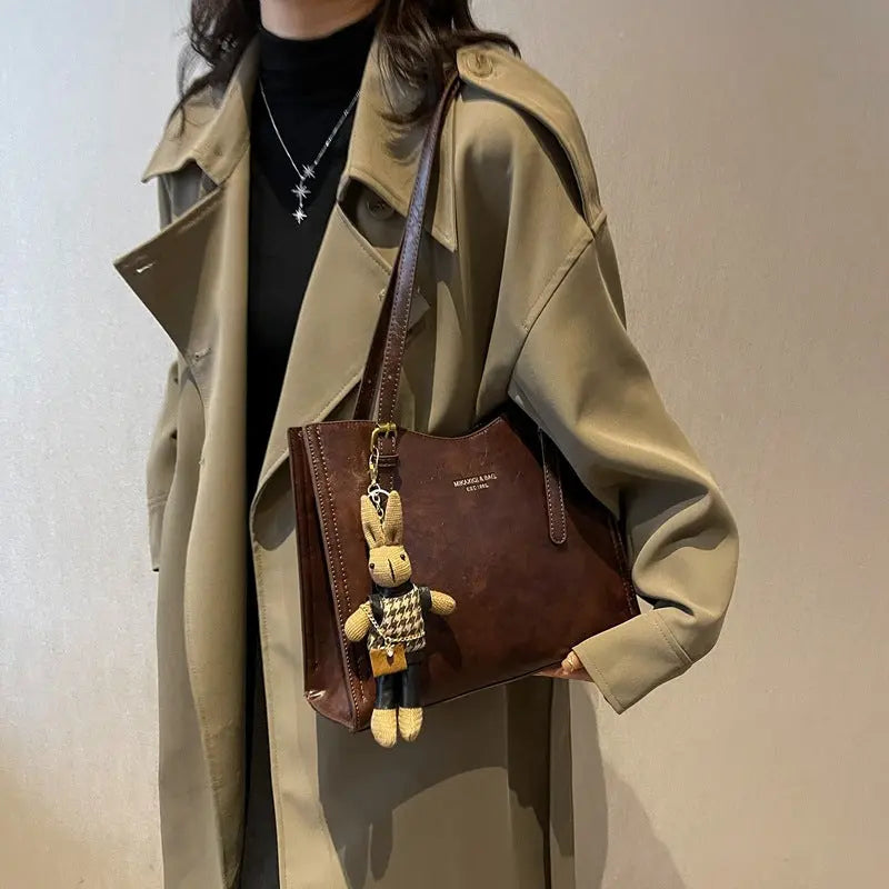 Classic Luxe Retro Shoulder Bag Trendarium