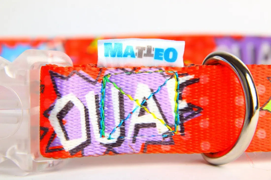 Collar With LED Plastic Buckle - Red Graffiti