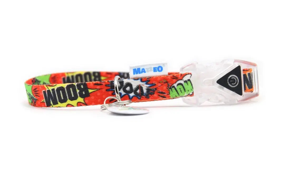 Collar With LED Plastic Buckle - Red Graffiti